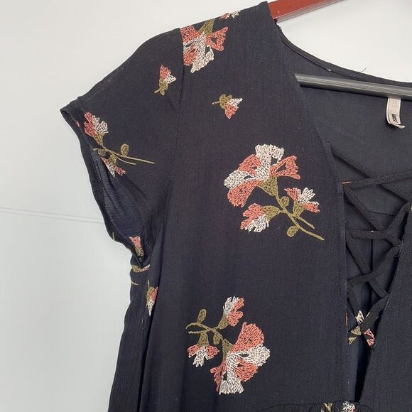 Amuse Society Flowey Black Floral Dress Size Xs - Picture 4 of 10